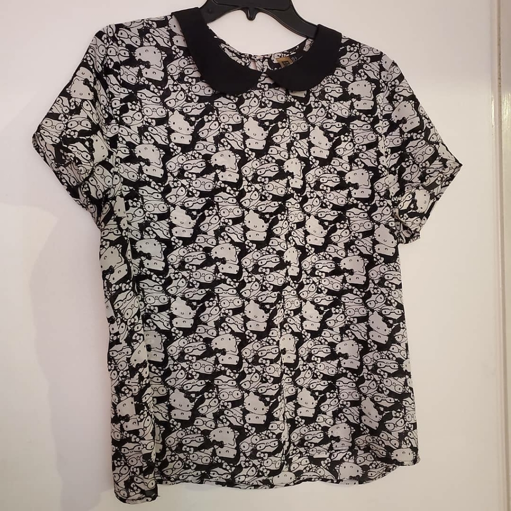 Hello kitty forever 21 peter pan blouse